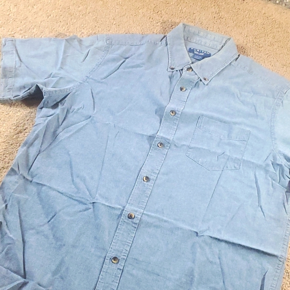 Blue chambray button down s/s shirt L / 42